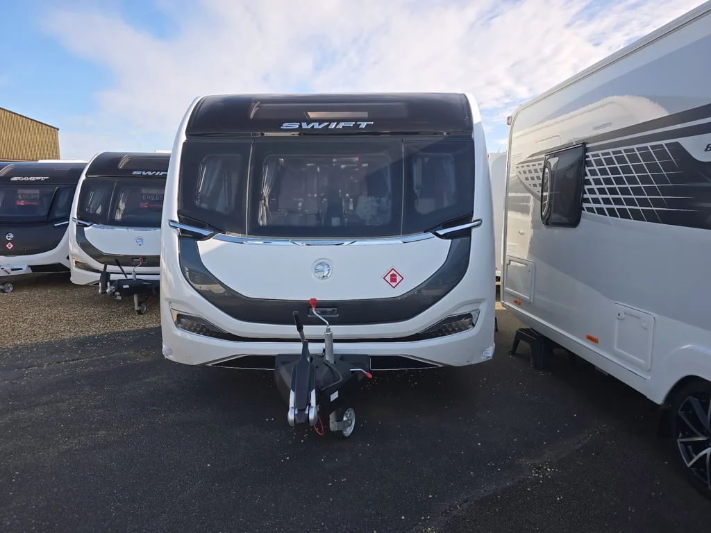 Swift Elegance 845