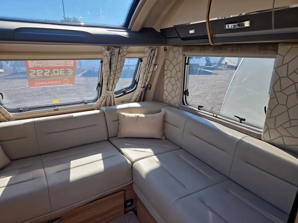 2000 Bailey Used 2022 Elegance 850 Grande