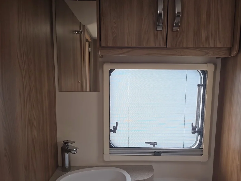2000 Bailey Used 2022 Elegance 850 Grande