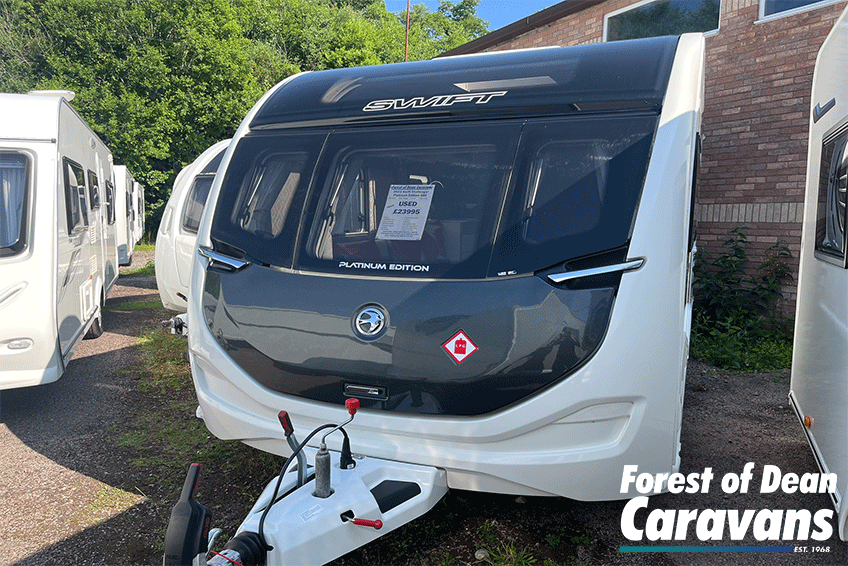 2023 Swift Challenger SE Platinum Edition 480 - Fitted Auto Mover & Self-Levelling!