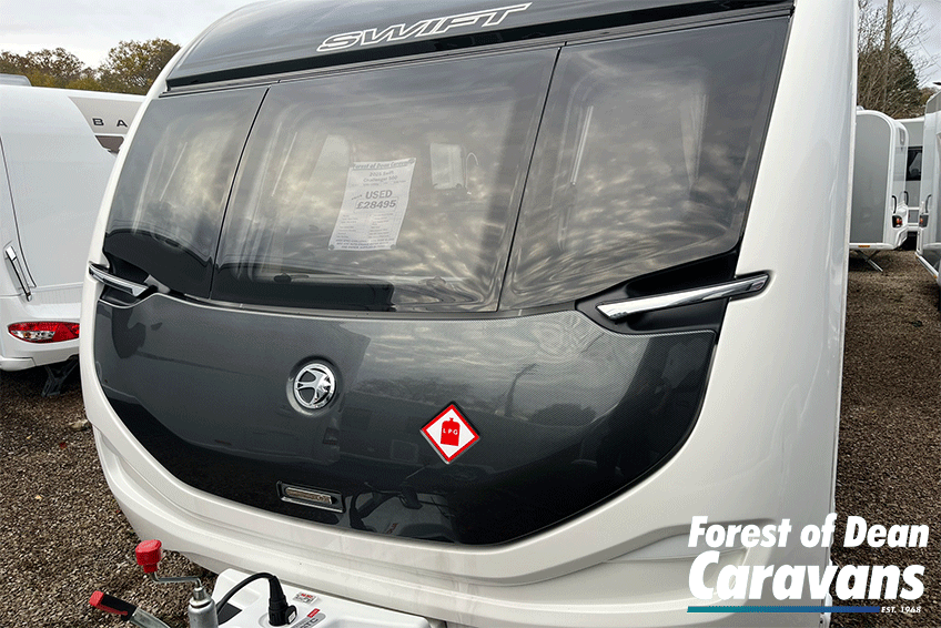 2025 Swift Challenger 560 - Fitted Auto Motor Mover!