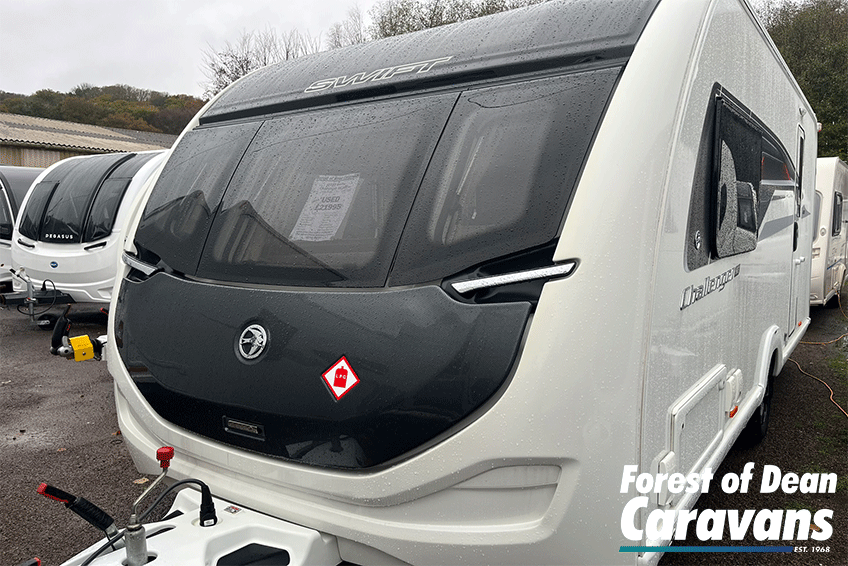 2023 Swift Challenger SE 480 - Fitted Auto Motor Mover!