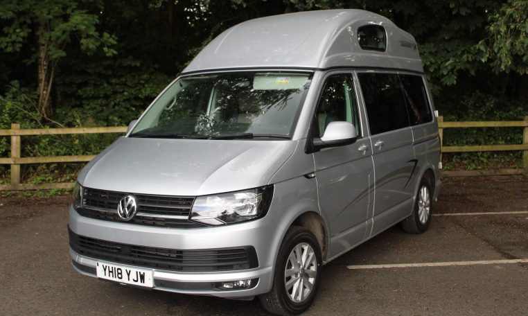 Volkswagen T6 SWB - Exterior - Front