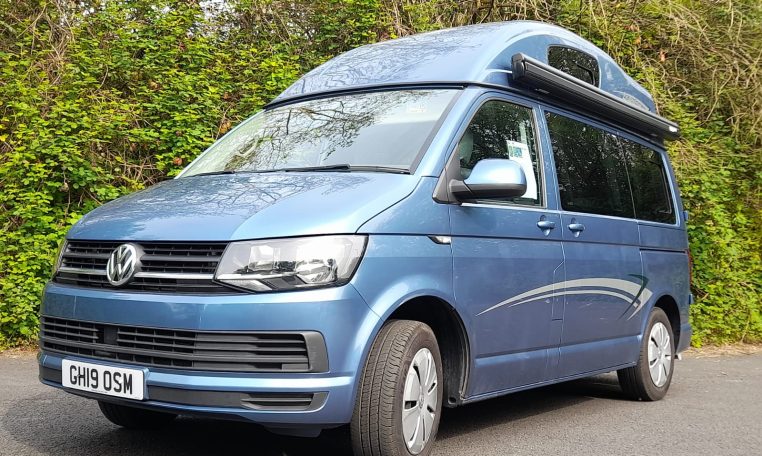 Volkswagen T6 SWB - Exterior - Front