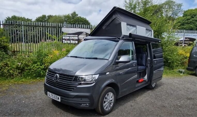 Volkswagen T6 SWB - Exterior - Front