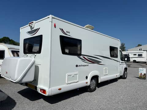 2017 Elddis Autoquest 195