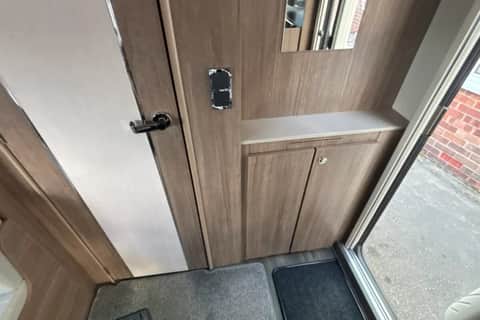 Coachman Vip 520
