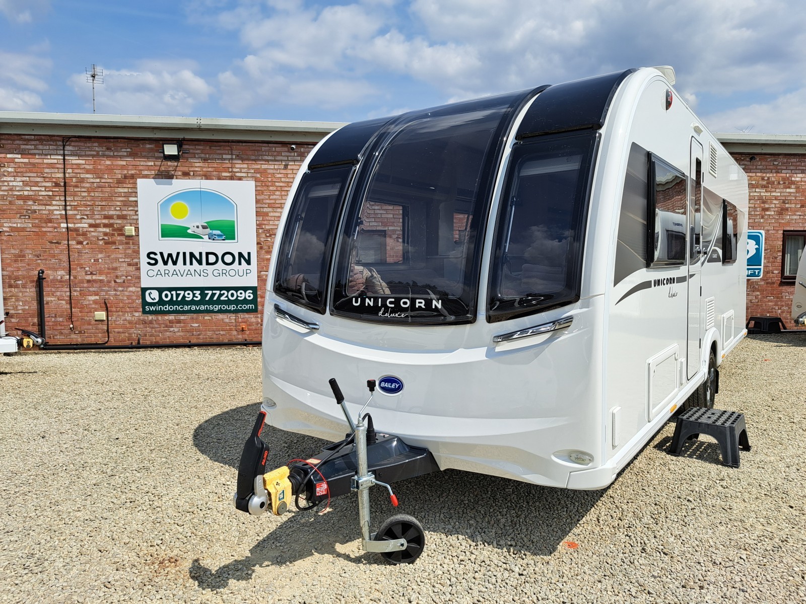 Bailey Unicorn Deluxe Cadiz