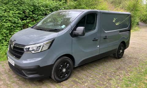 2022 Renault Renault Trafic SWB