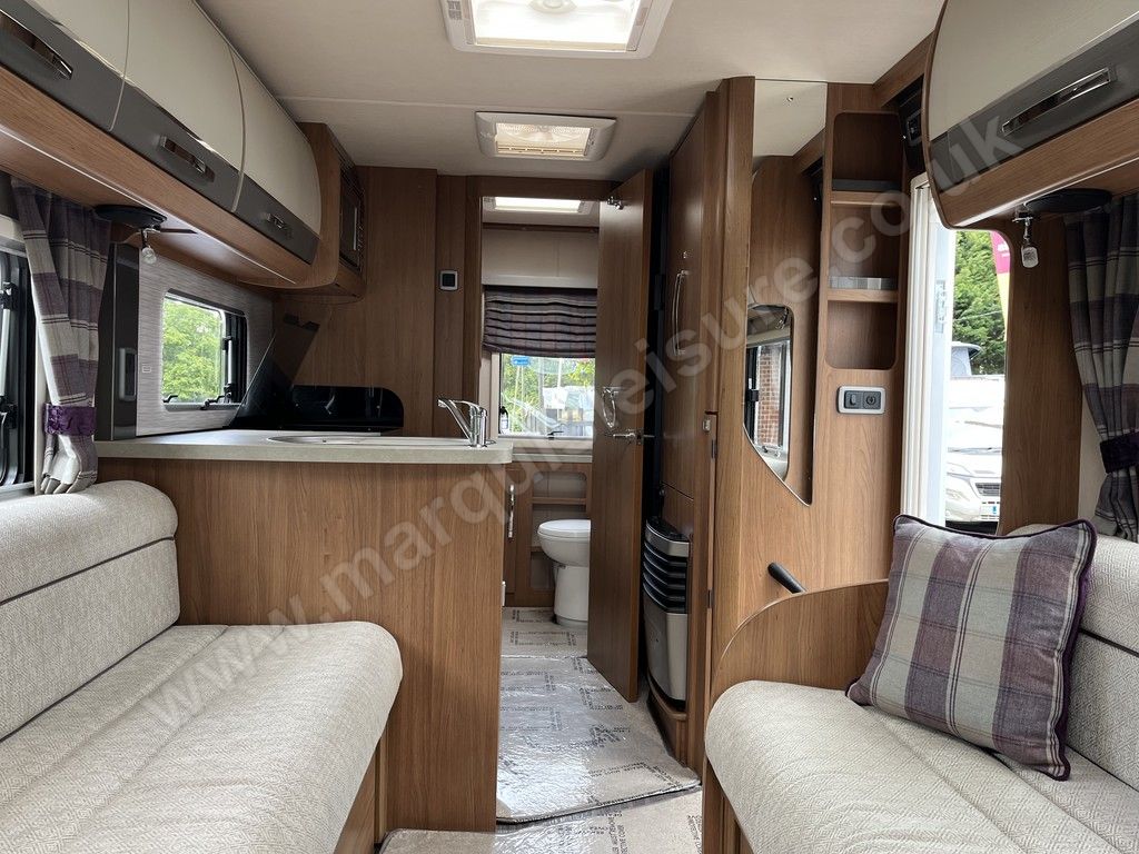Auto-Trail TRACKER RS