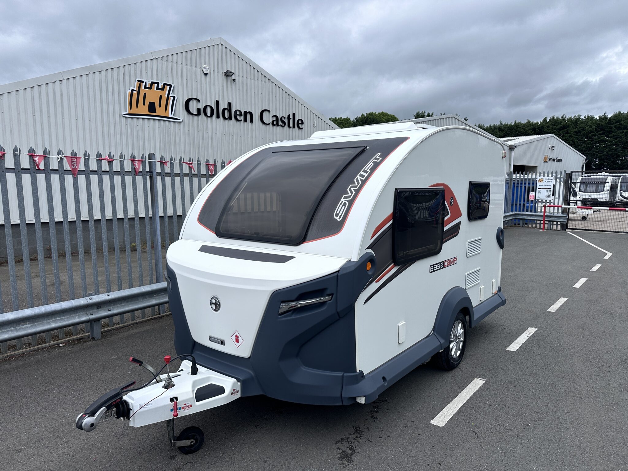 Swift Basecamp Plus – 2019 Caravan