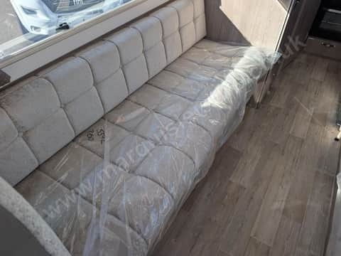 Auto-Sleepers BROADWAY EK TB LP