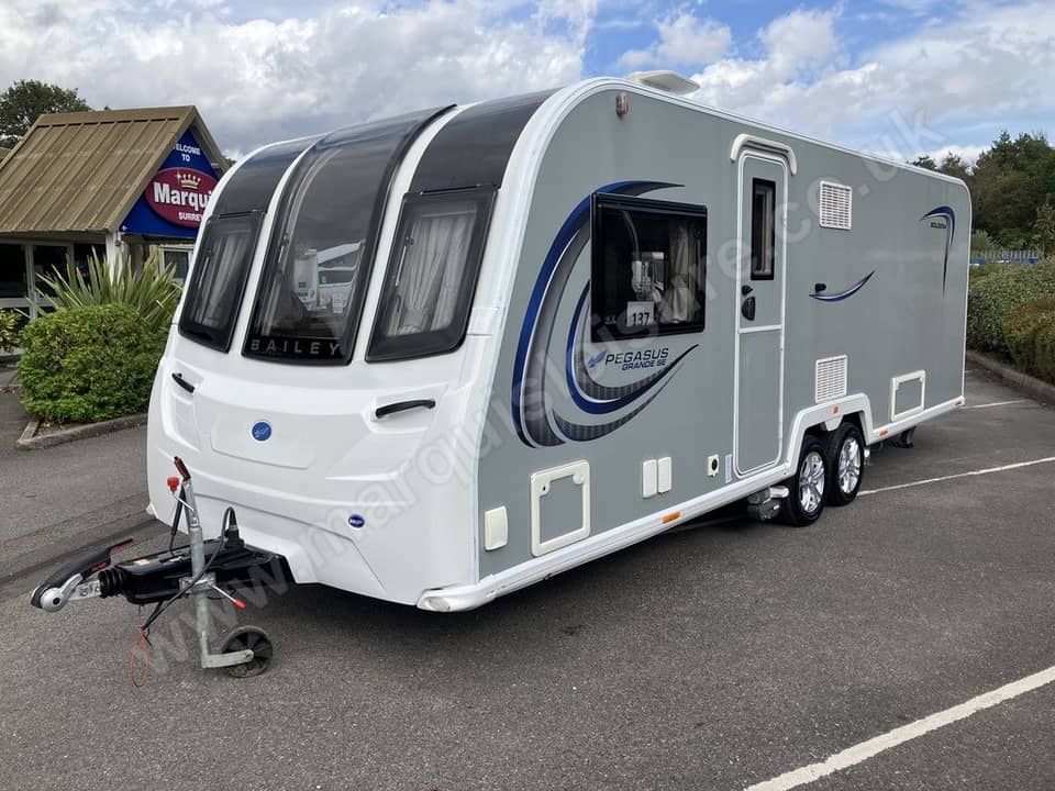 BAILEY PEGASUS GRANDE BOLOG - Exterior - Front