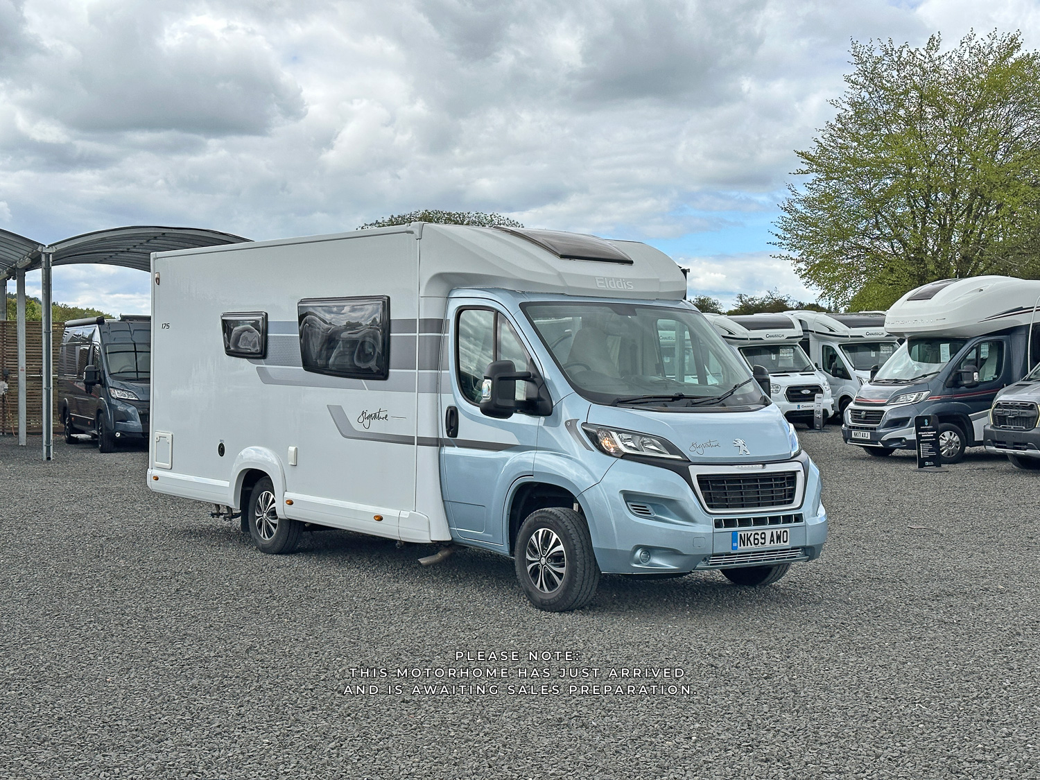 Elddis Signature 175