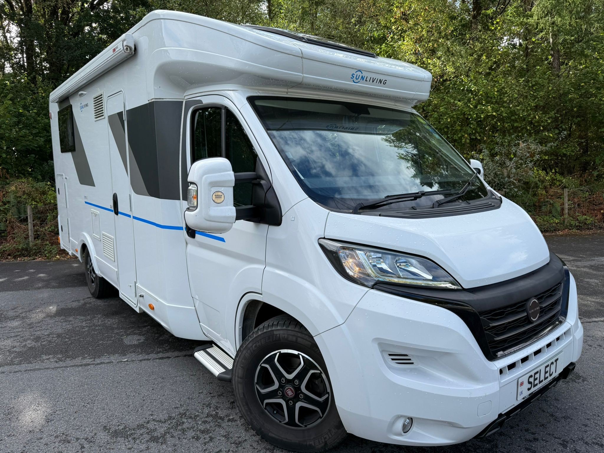 Adria Sun Living S70 Sc