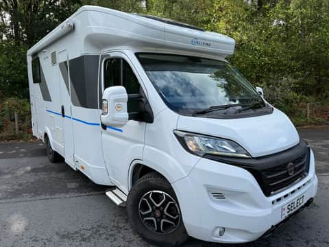 Adria Sun Living S70 Sc
