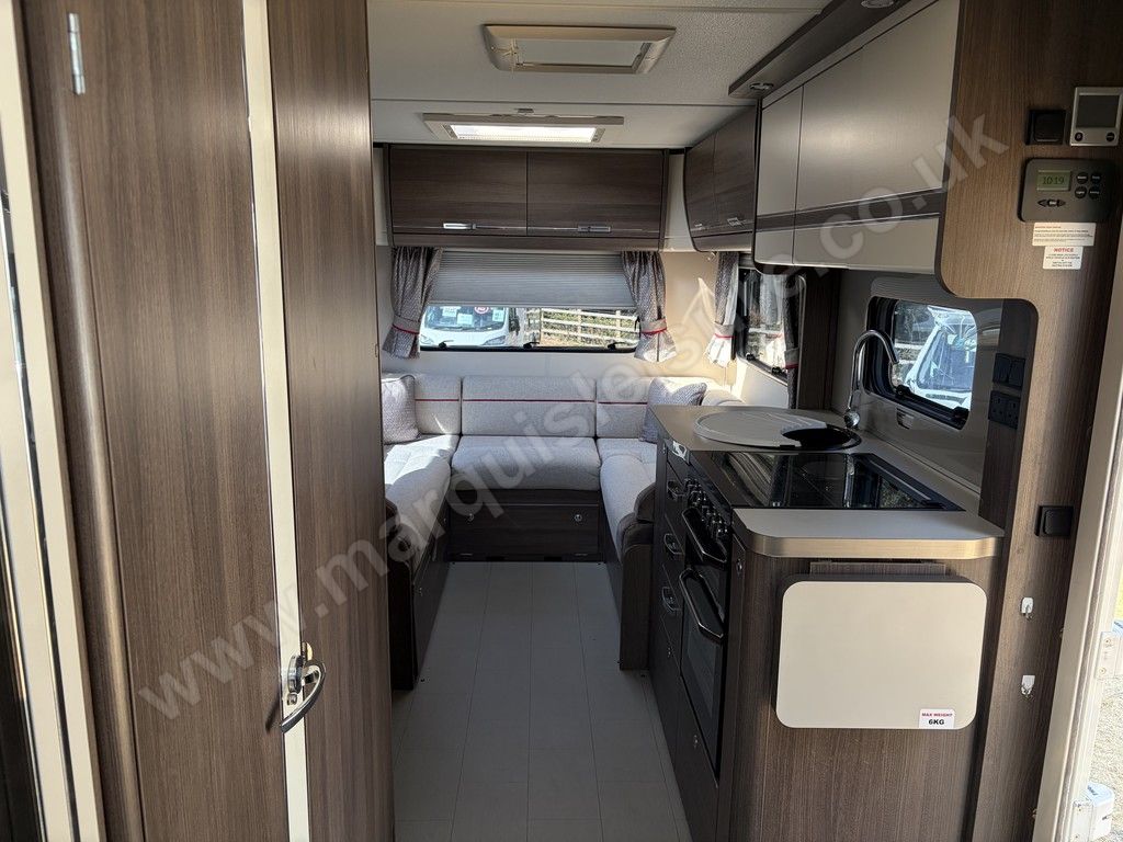 ELDDIS MAJESTIC 295