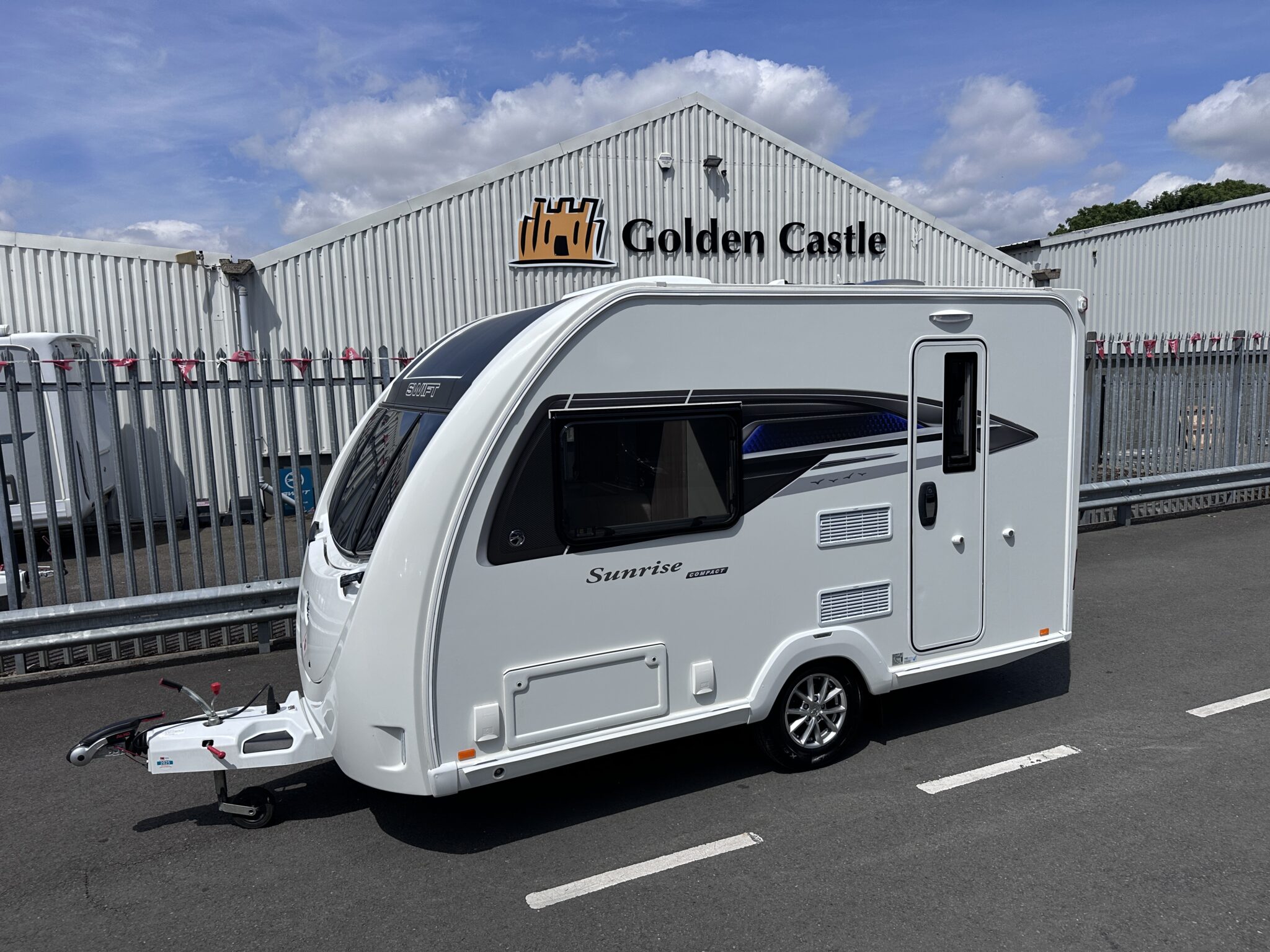Swift Sunrise Compact – 2024 Caravan