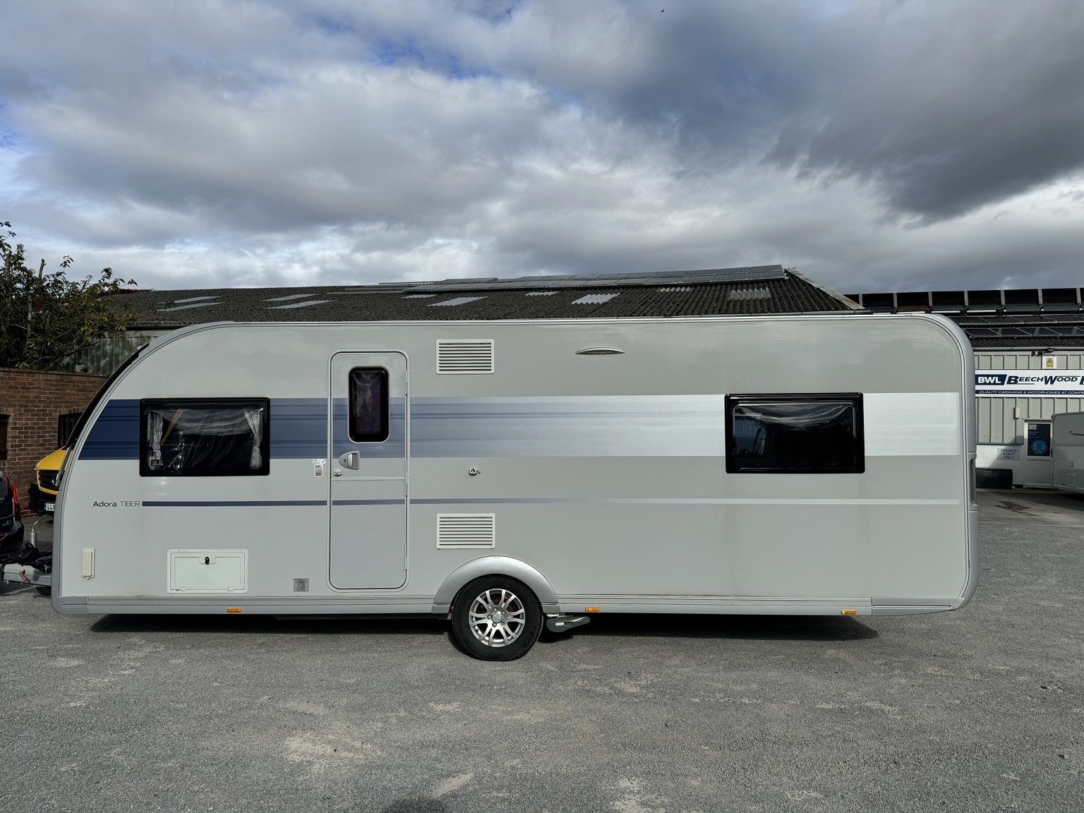 2023 Adria Adora