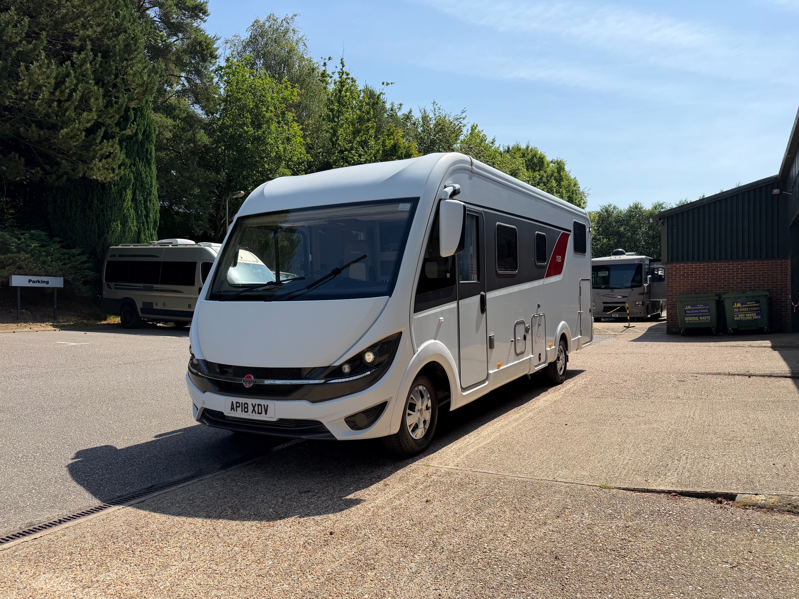 Burstner Ixeo i-728G