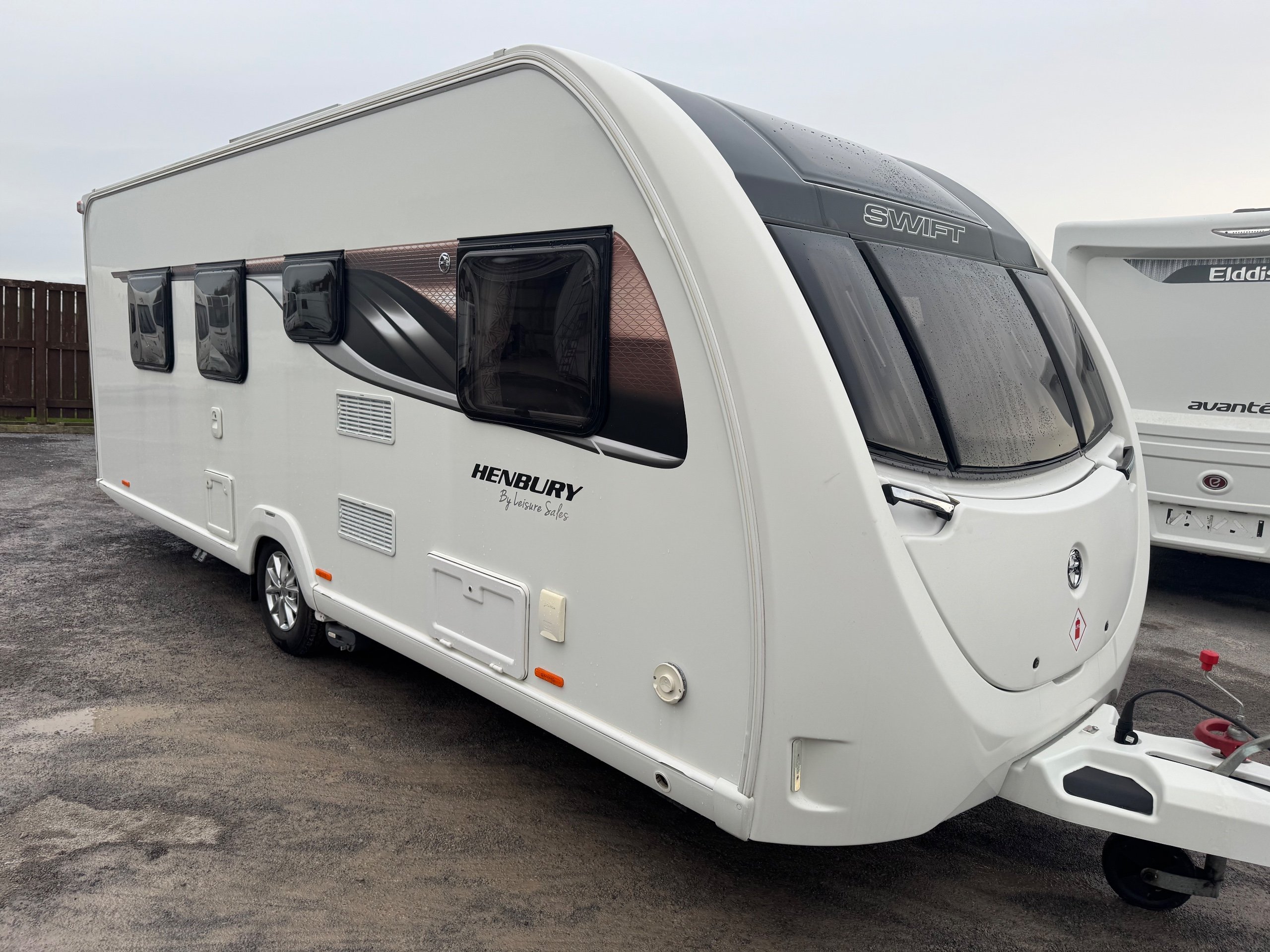 Swift Henbury