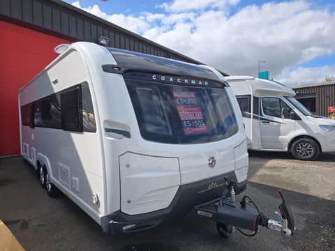 Coachman Lusso IV