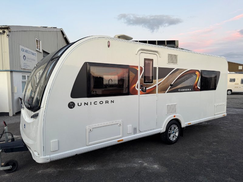 Bailey Unicorn Cadiz