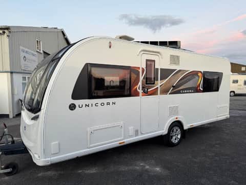 Bailey Unicorn Cadiz