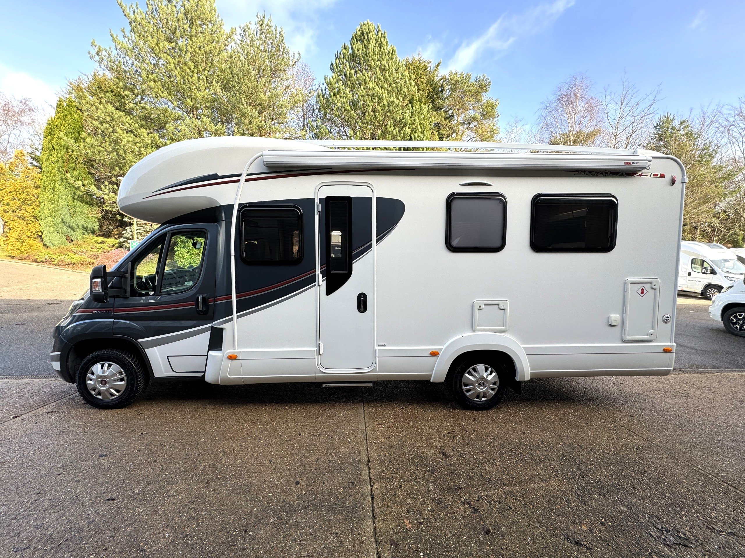 Auto-Trail Imala 730