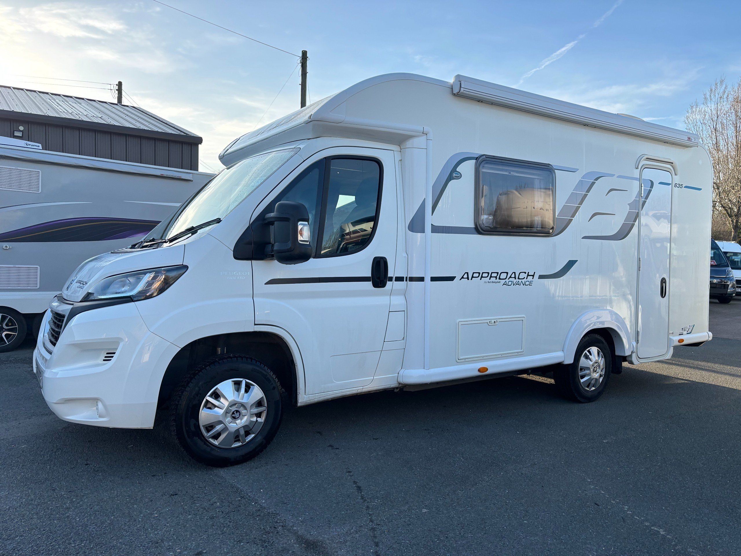 2015 Bailey Approach Advance 635