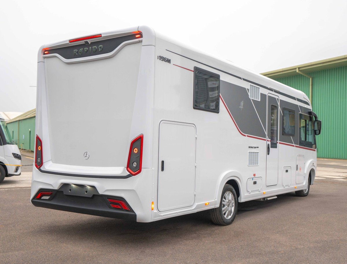 Rapido i196M Distinction 170BHP Auto