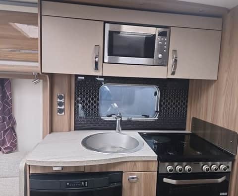 Swift Challenger 580