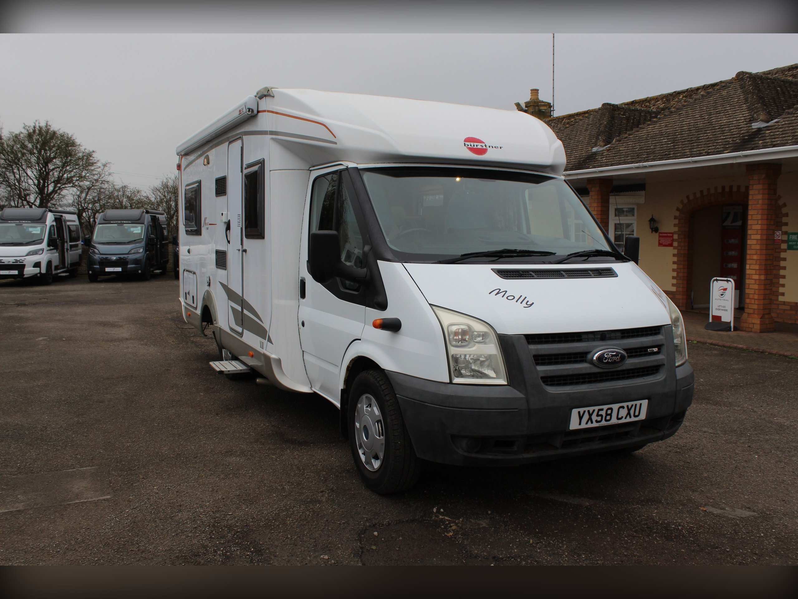 2008 Burstner Nexxo T660