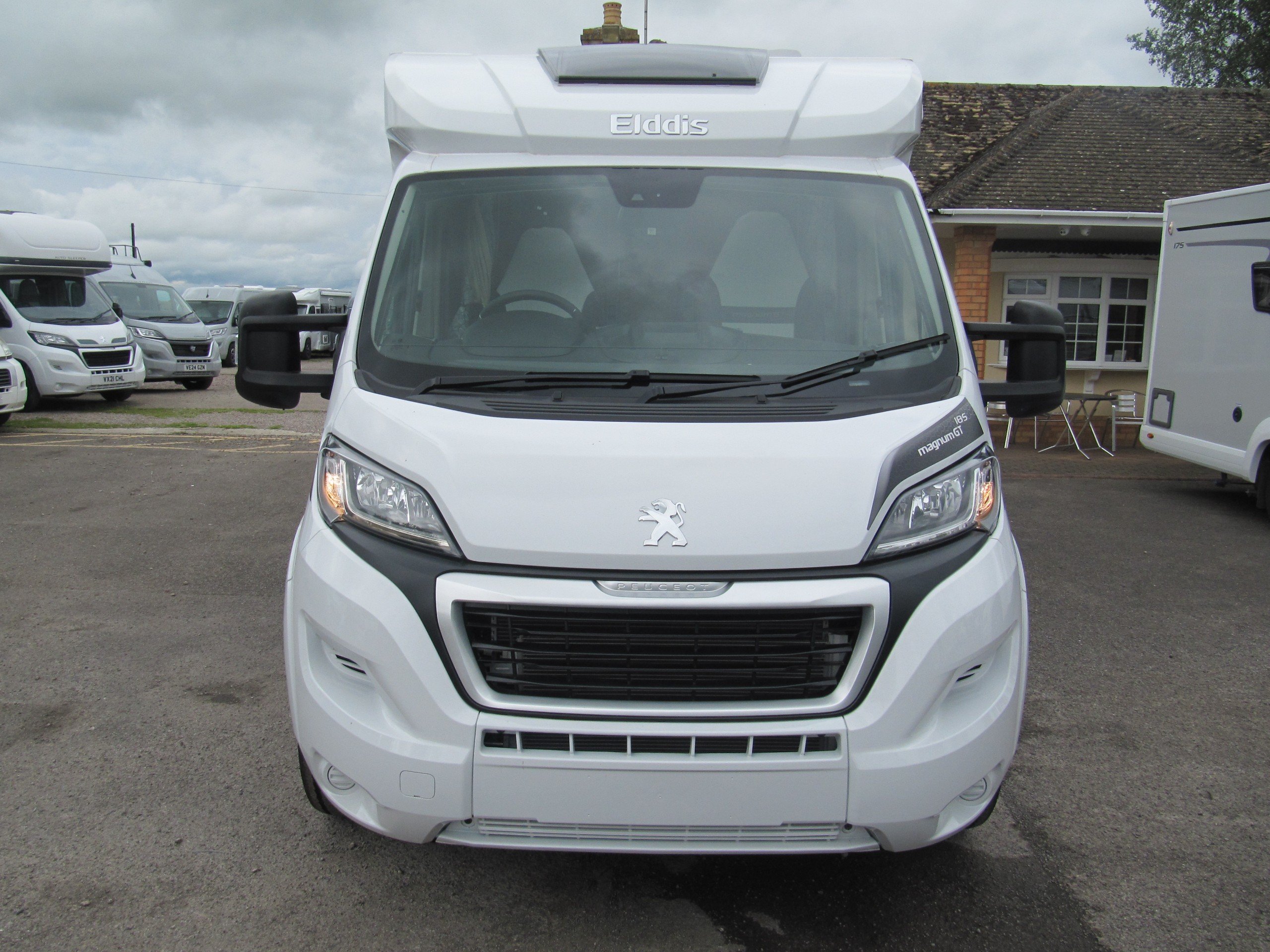 2025 Elddis Autoquest 185 Magnum GT