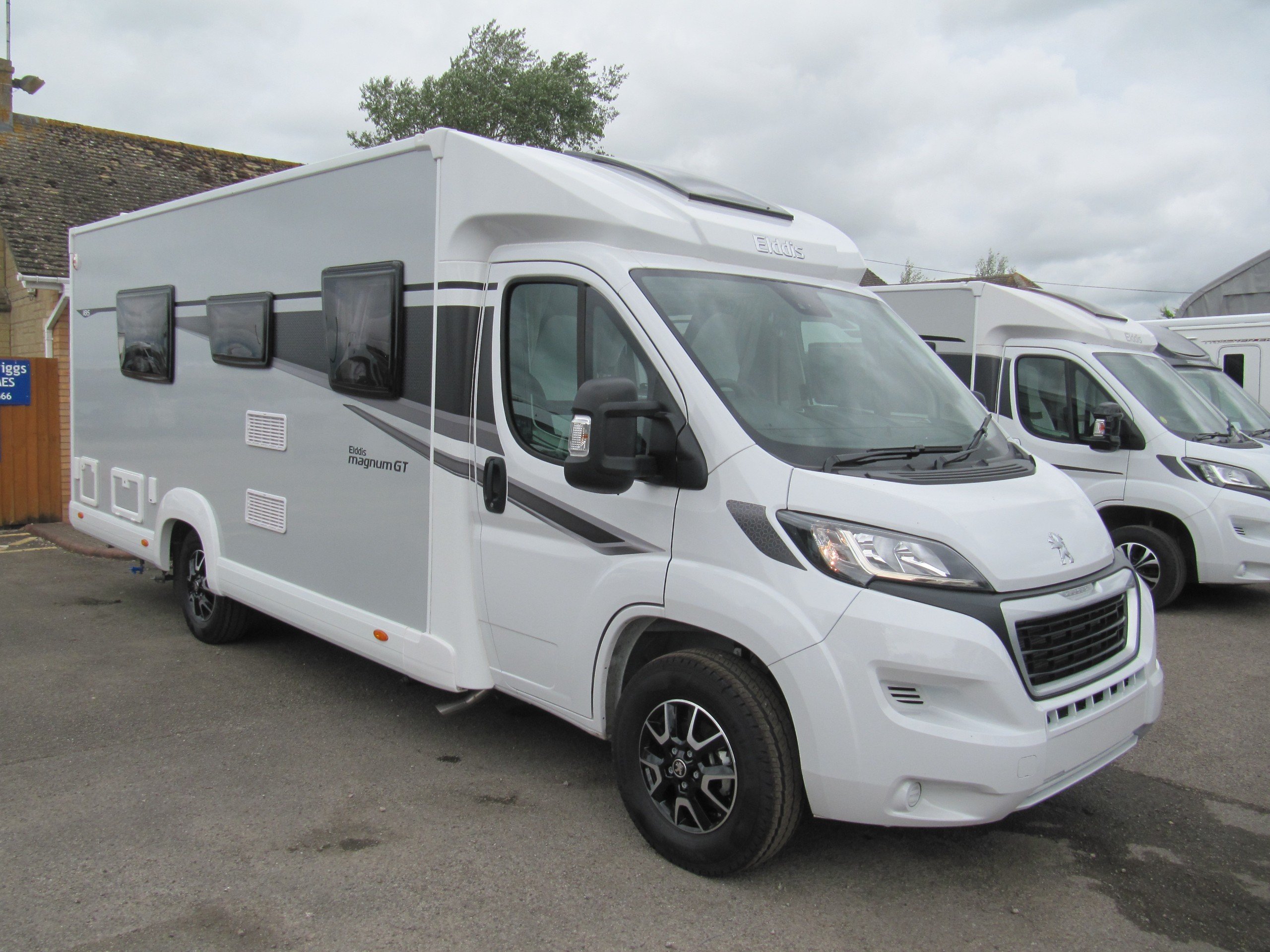 2025 Elddis Autoquest 185 Magnum GT