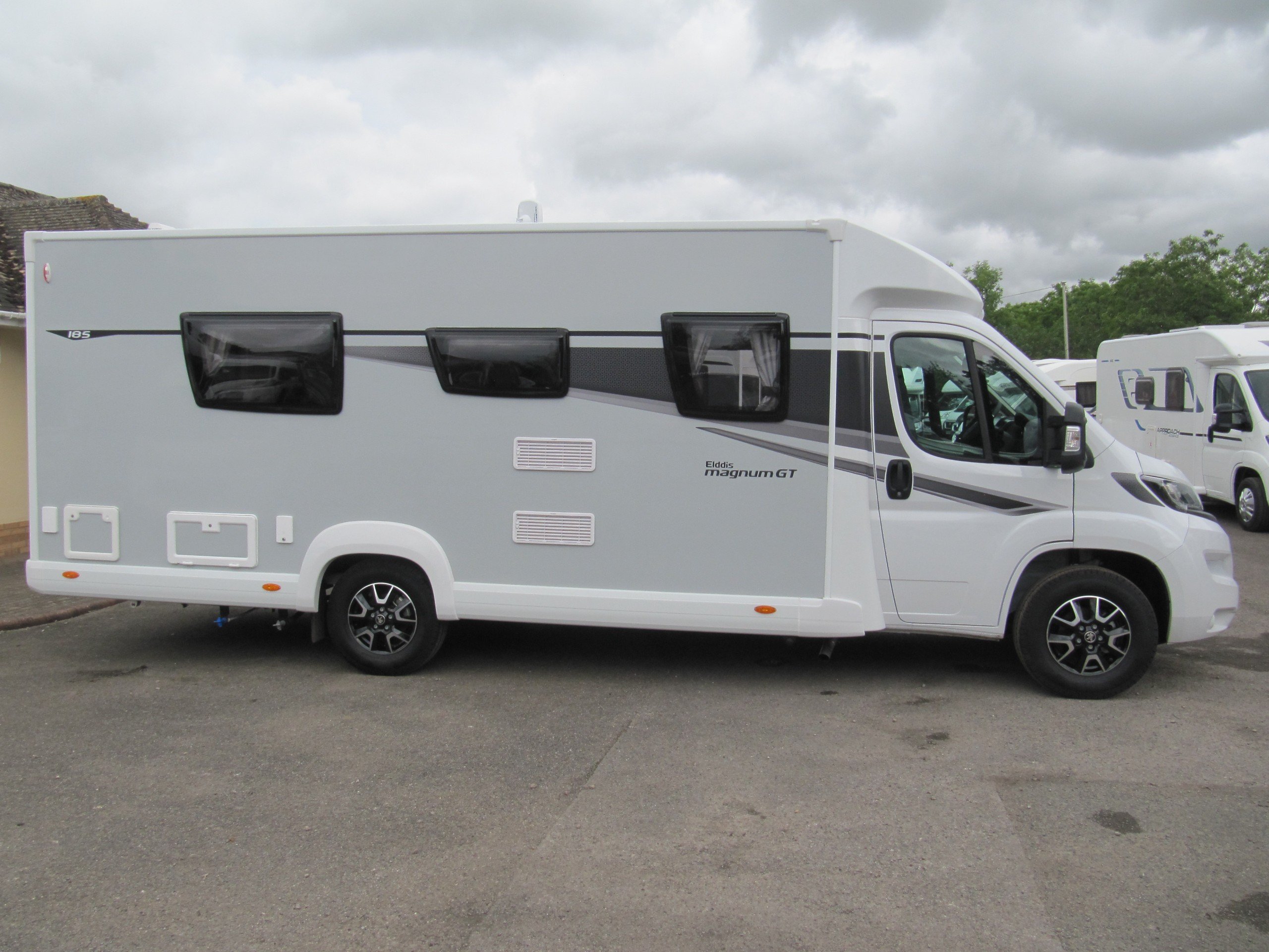 2025 Elddis Autoquest 185 Magnum GT