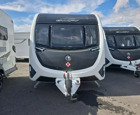 Swift Challenger 500