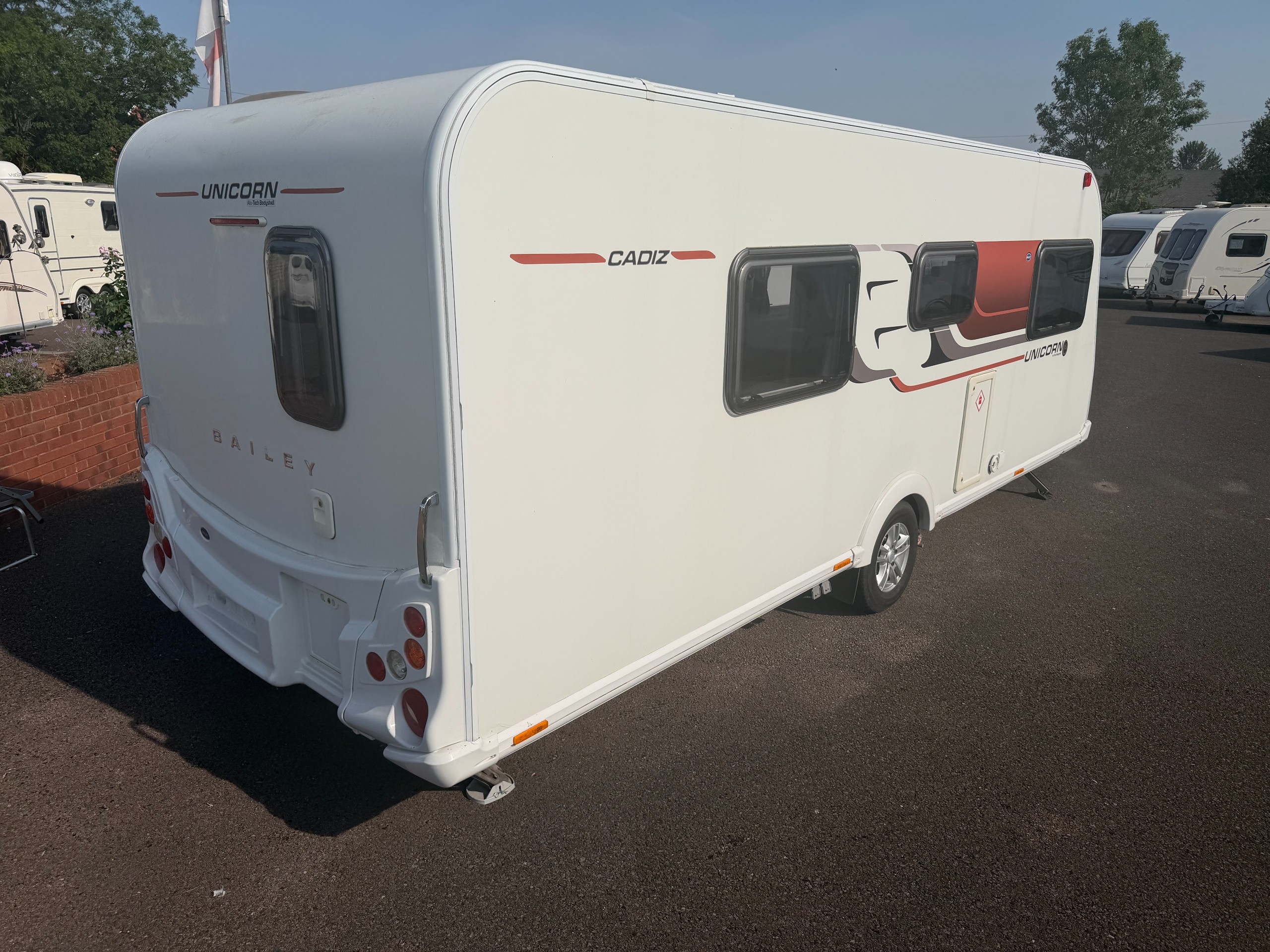 Exterior - Rear