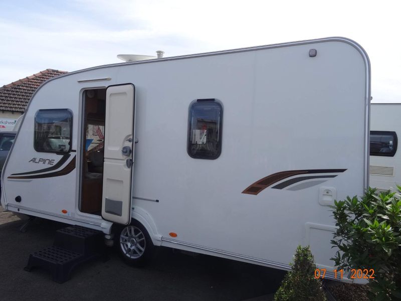 2022 Sprite Alpine 4 Used 2 Berth Caravan with End Washroom