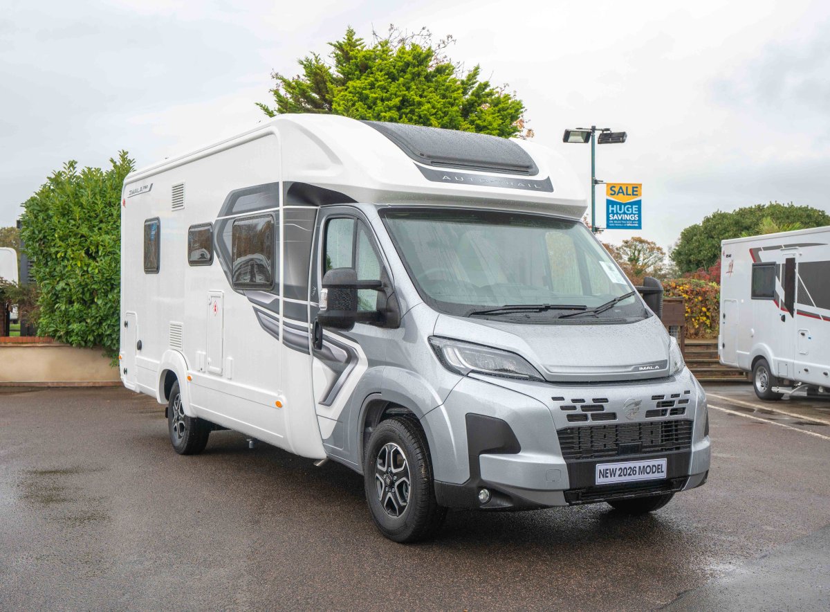 Auto-Trail Imala 730 140BHP Lo Line Automatic (2024) 4-Berth French Bed