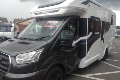 Bailey Adamo 69 4 2000 5 Berth Motorhome