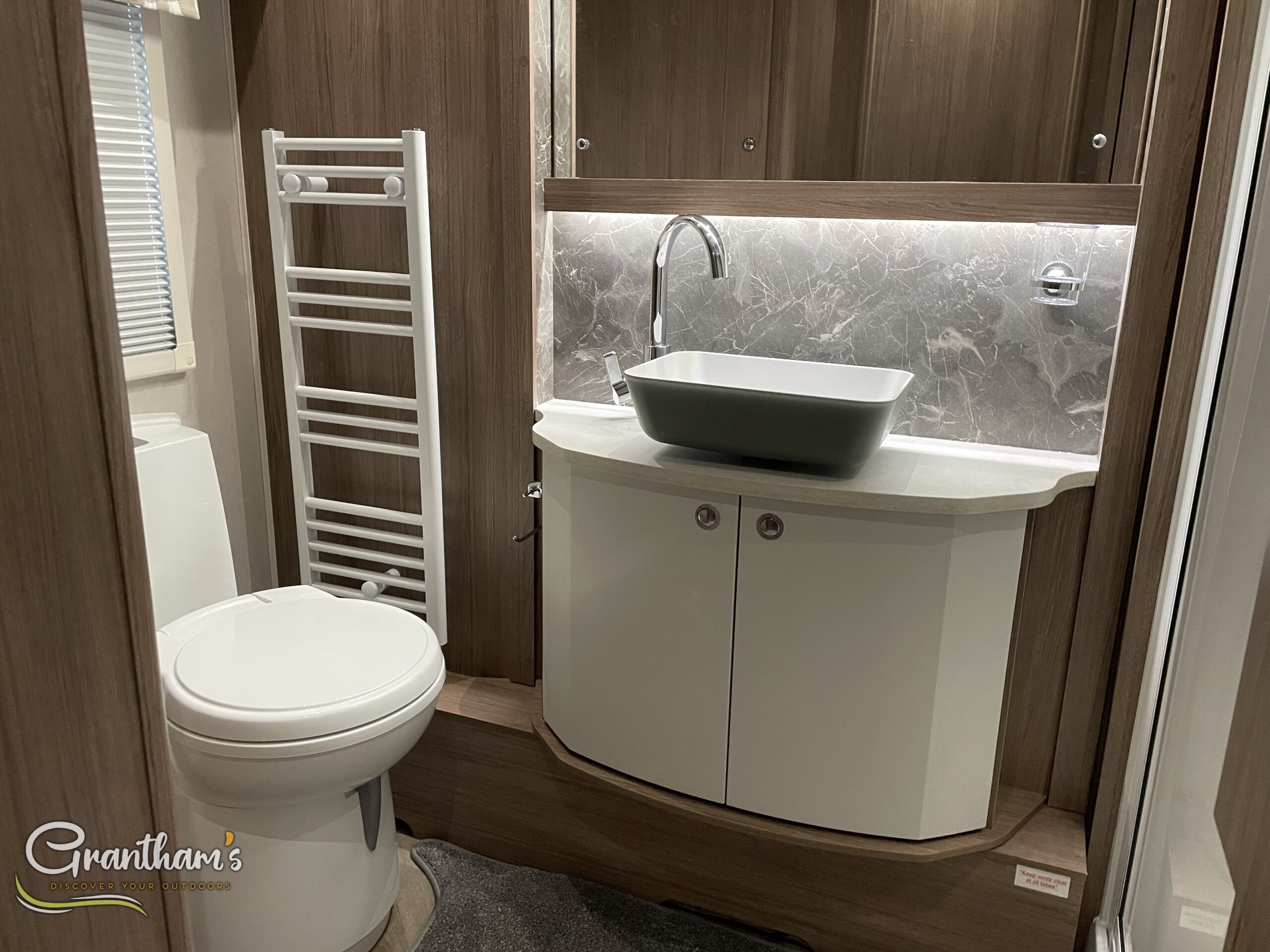 Coachman Vip 460