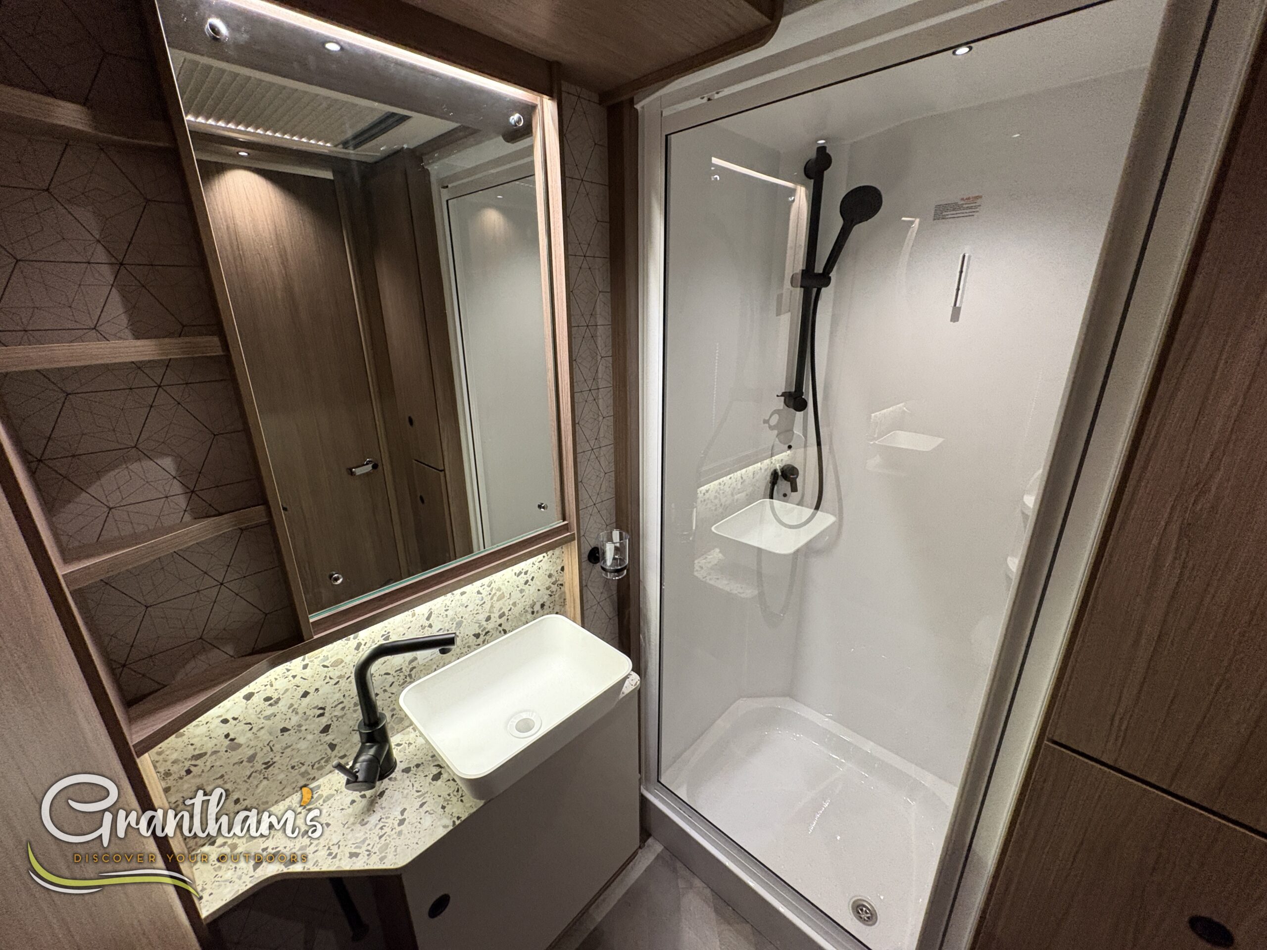 Coachman Acadia