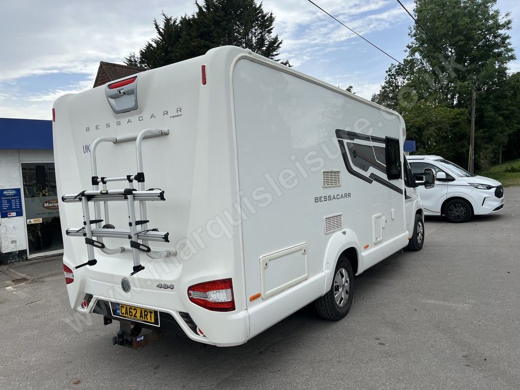 Swift BESSACAR 484