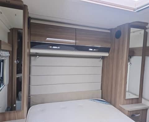 Bessacarr By Design 650