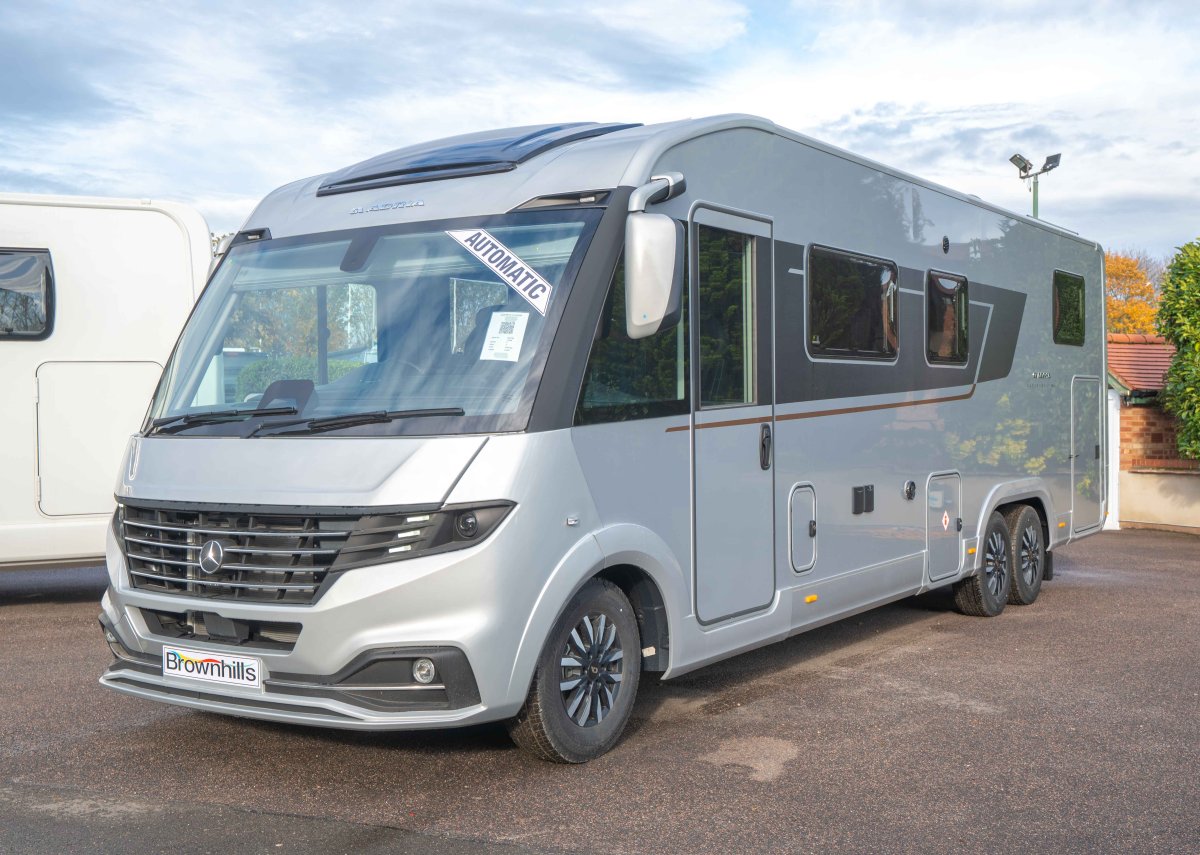 Adria Supersonic 890 LL 170BHP Auto