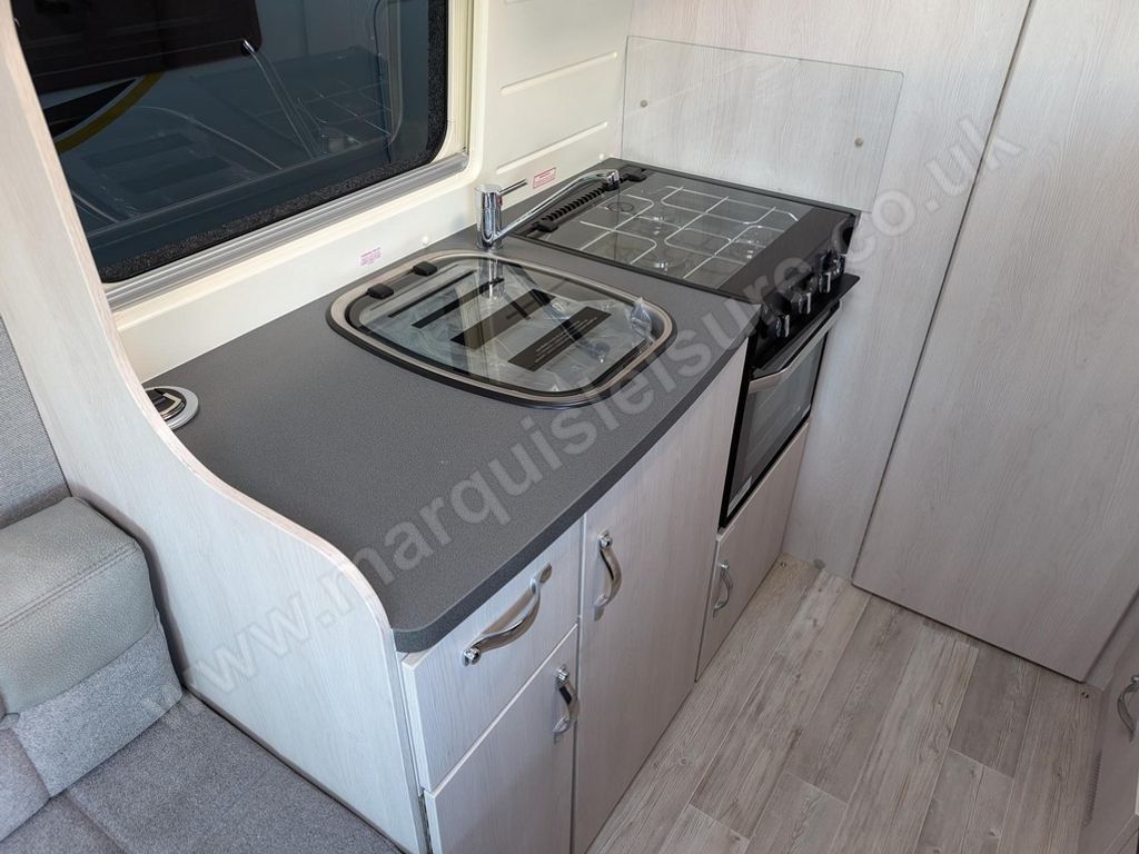 Auto-Sleepers KEMERTON XL