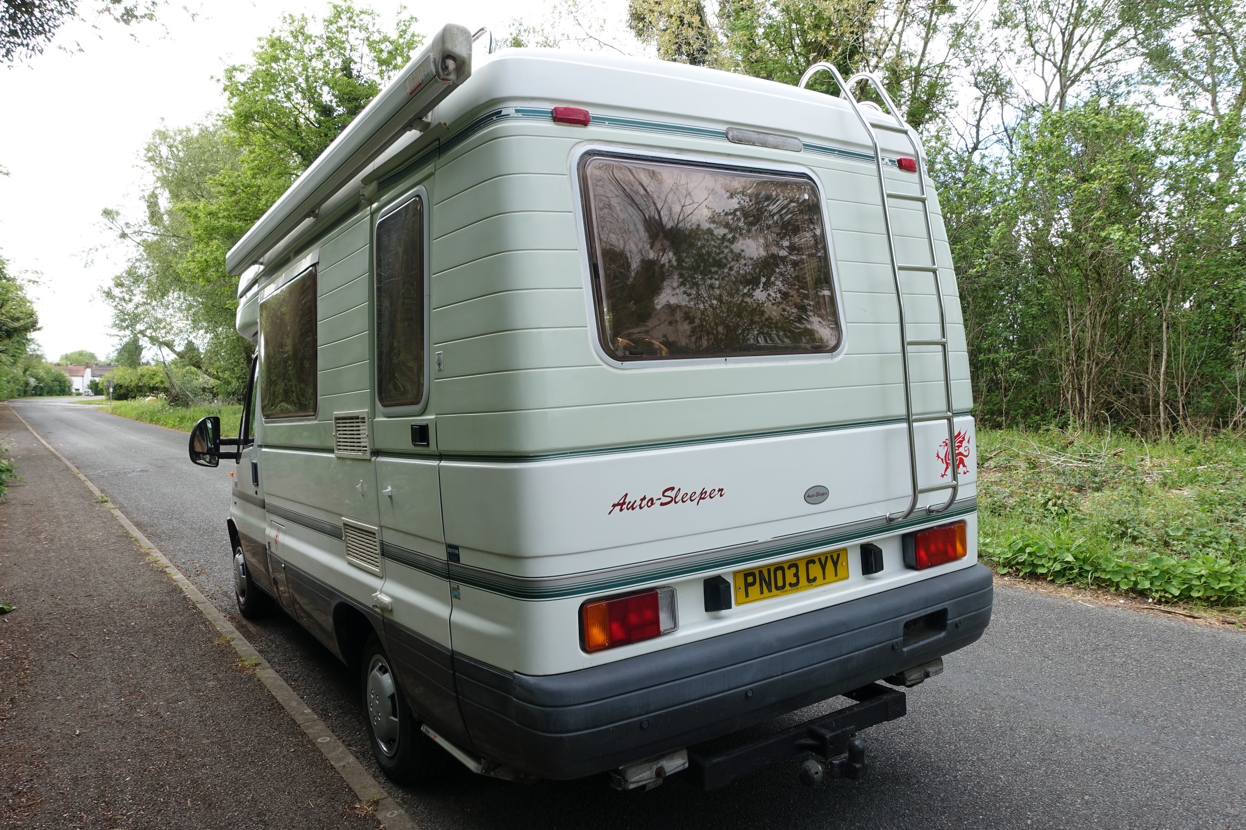 Auto-Sleepers Executive 2.8 HDI 320 MWB C/C
