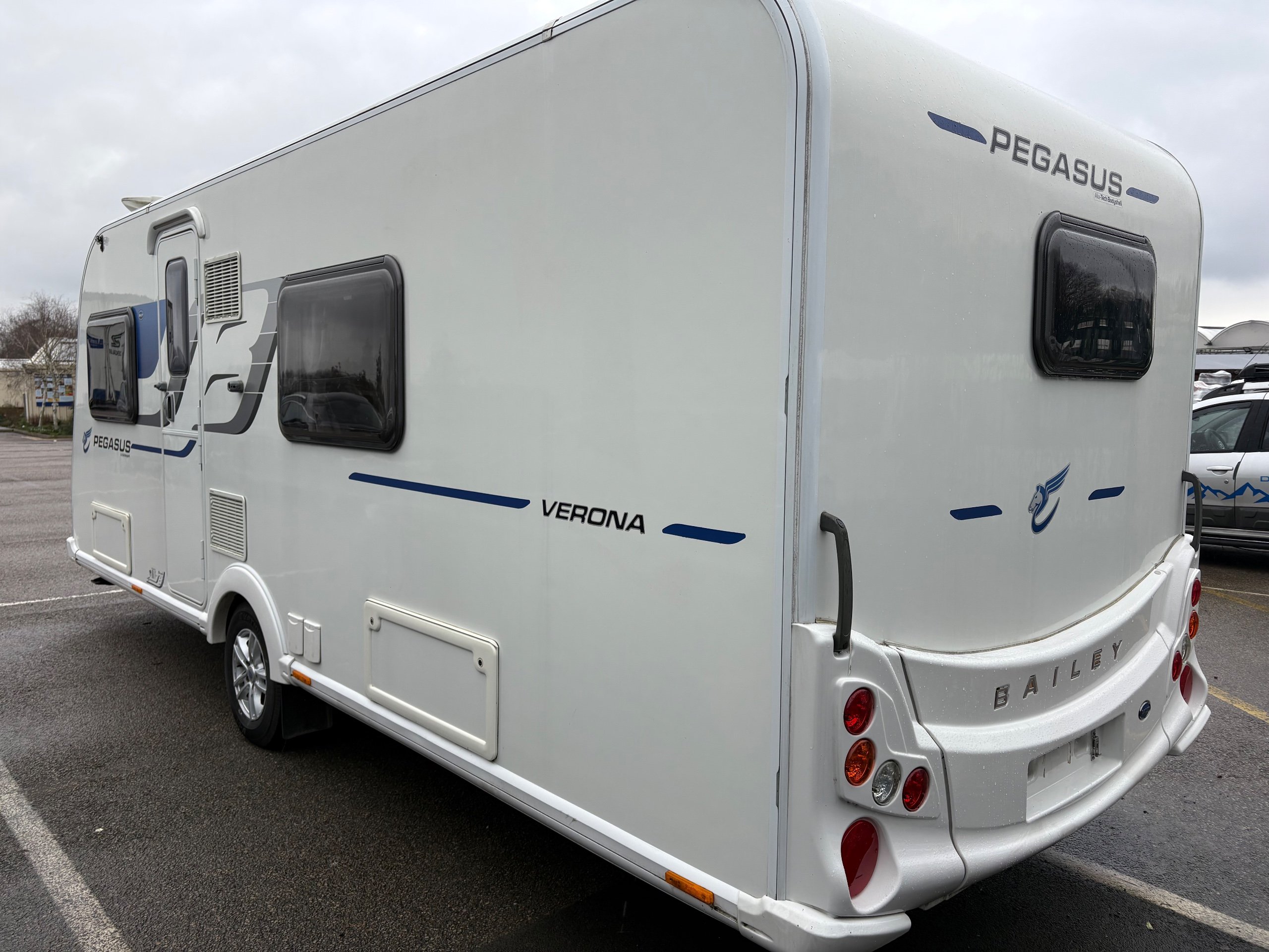 2016 Bailey Pegasus Verona: Used 4 Berth Caravan with End Washroom