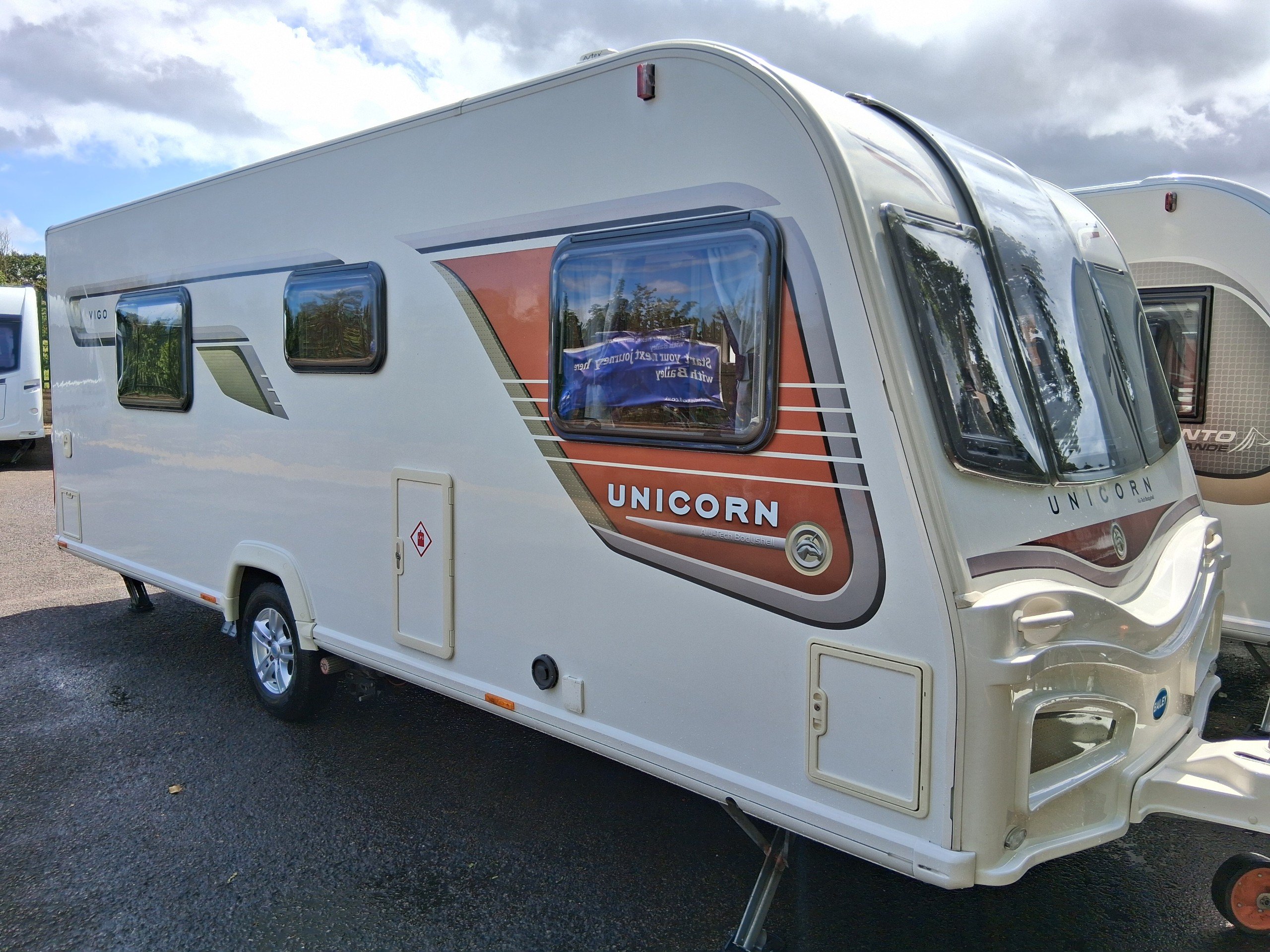 Bailey Unicorn Vigo